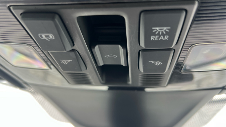 Volkswagen Tiguan 2.0 TDi 150 4Motion R-Line 5dr DSG Diesel Estate